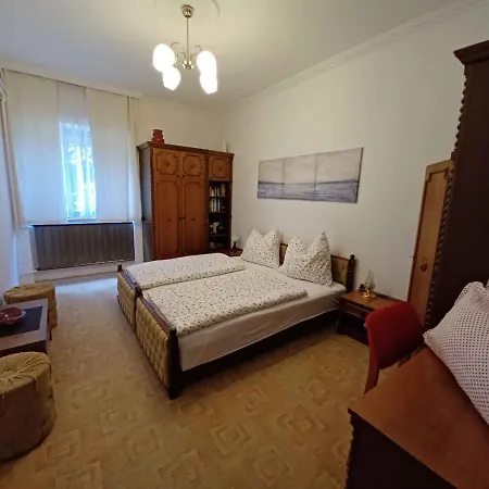 In 45807 Tatil Evi Balatonboglár