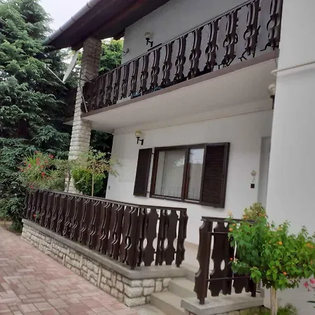 In 45807 Tatil Evi Balatonboglár